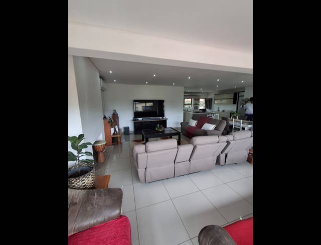 3 BEDROOM HOUSE FOR SALE IN WESTVILLE